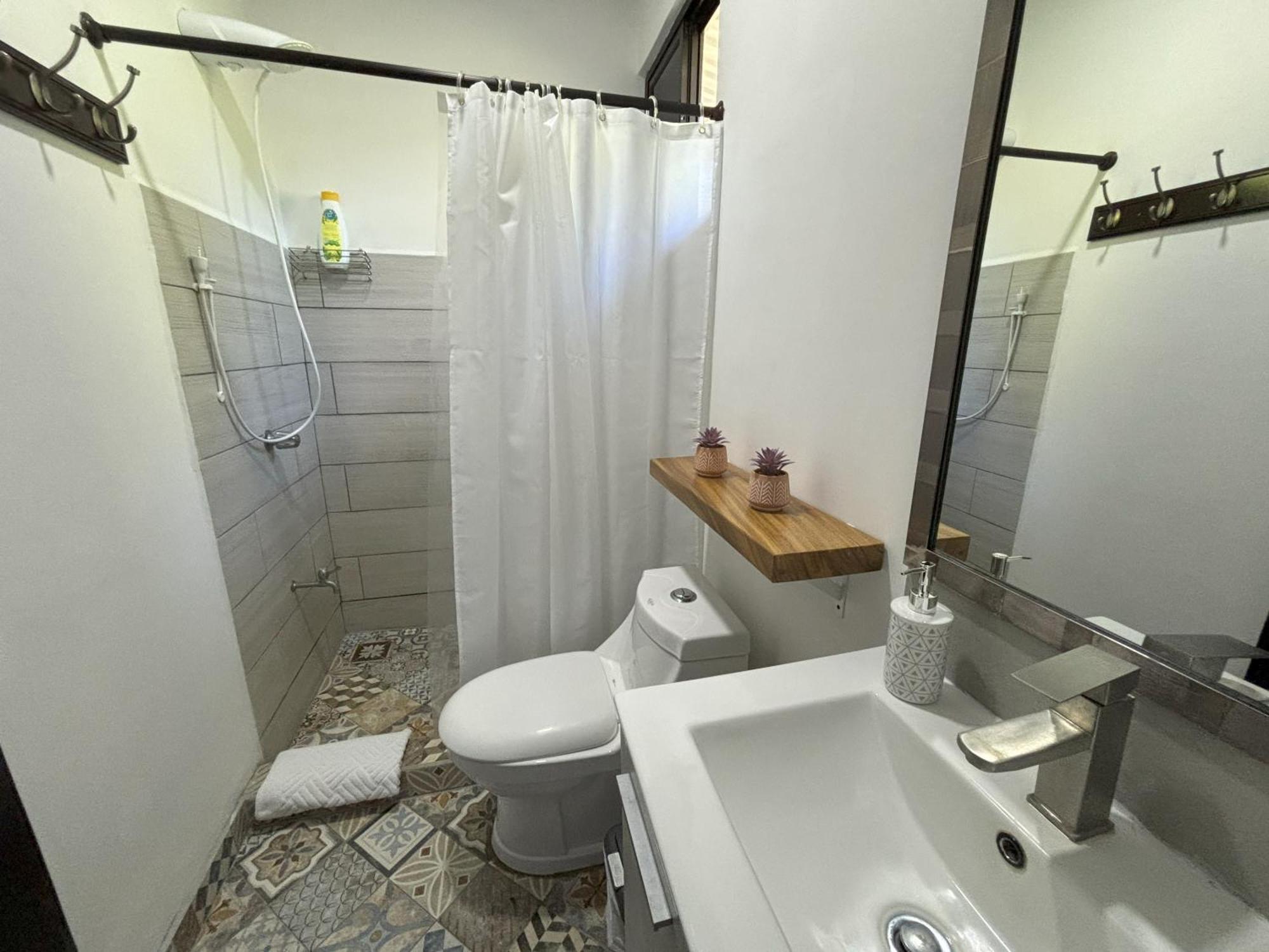Amazilia Guesthouse Liberia Bagian luar foto